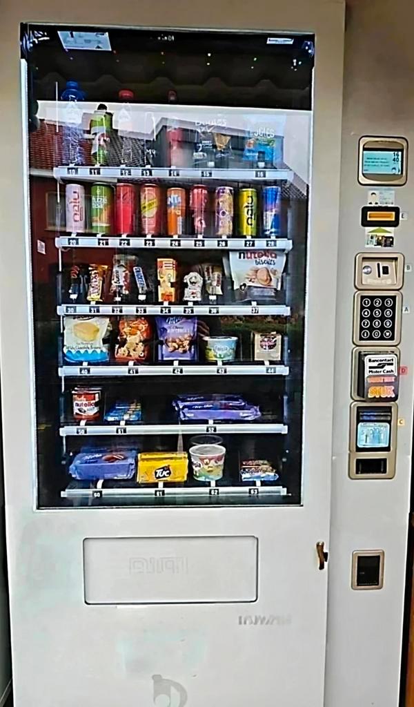 Vision V8, Verzamelen, Automaten | Overige, Zo goed als nieuw, Ophalen