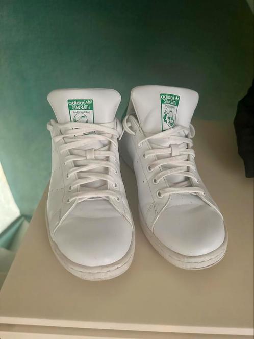 Authentiques addidas Stan Smith 43,5, Sports & Fitness, Basket, Comme neuf