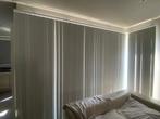 4 Verticale geribbelde lamellen Luxaflex in PVC - Lichtgrijs, Huis en Inrichting, Stoffering | Gordijnen en Lamellen, Ophalen