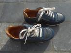 Blauwe sneakerschoenen met nieuwe veters voor meisje van het, Kinderen en Baby's, Ophalen, Zo goed als nieuw, Meisje, Sportschoenen