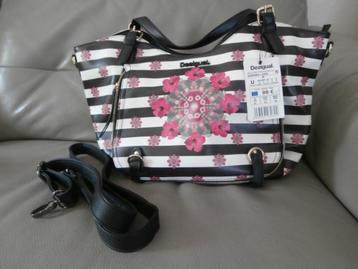 sac Desigual. neuf