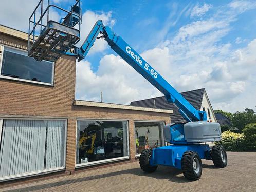 Aichi Genie s65 hoogwerker keuring (bj 2003), Zakelijke goederen, Machines en Bouw | Liften, Steigers en Ladders