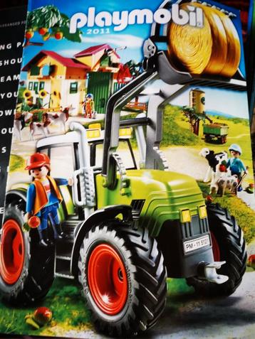 Playmobil catalogus 2011 mooi bewaard  beschikbaar voor biedingen