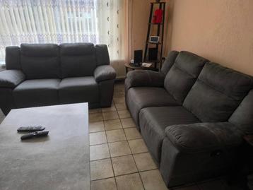 Elektrische bank, sofa,  relaxfunctie. 2 voor de prijs van 1 beschikbaar voor biedingen