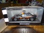 Minichamps Gran Turismo MC GT4 J. Sicart 2010 1/43, Ophalen, Nieuw, Auto, MiniChamps