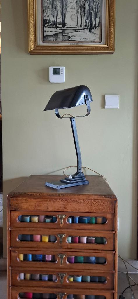 Erpe lamp/bauhaus/art deco/bureau lamp/bakeliet, Antiek en Kunst, Curiosa en Brocante, Ophalen of Verzenden
