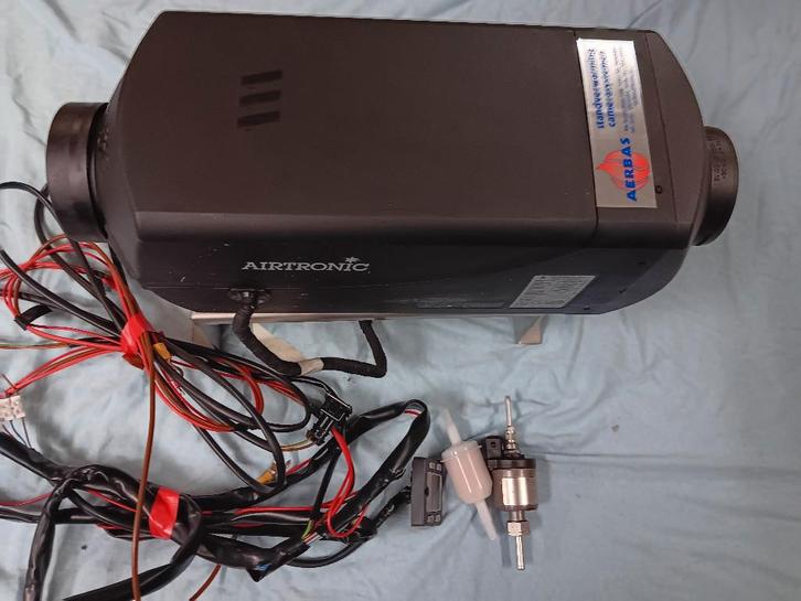 Eberspacher Airtronic D4 + 12 Volt Verwarming Webasto, Watersport en Boten, Accessoires en Onderhoud, Zo goed als nieuw, Ophalen of Verzenden