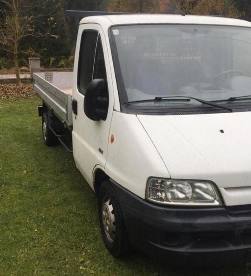 Peugeot Boxer 2.0 à vendre avec seulement 155 000 km, Autos, Camionnettes & Utilitaires, Particulier, Attache-remorque, Peugeot