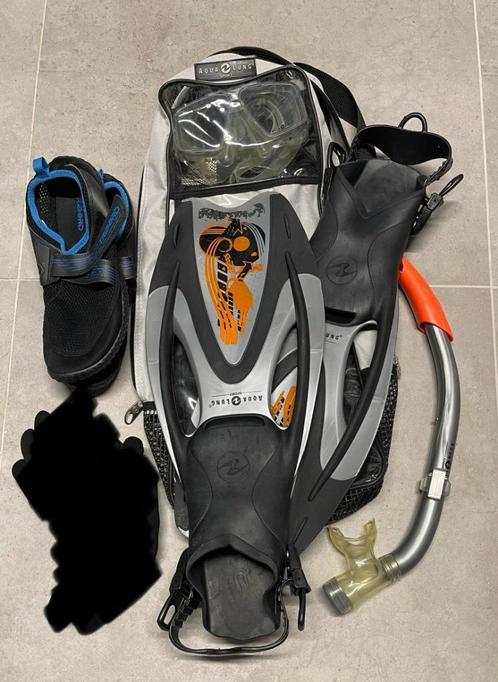 Aqua lang snorkelset + waterschoenen maat 40-41, Watersport en Boten, Snorkelen, Gebruikt, Snorkel-accessoires, Ophalen of Verzenden