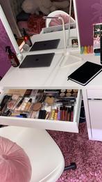 Bureau (coiffeuse) IKEA, Ophalen