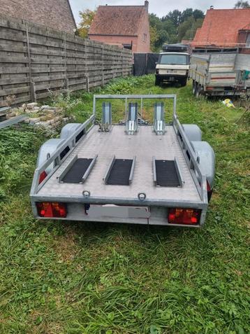 Motor aanhangwagen dubbelasser 750kg beschikbaar voor biedingen