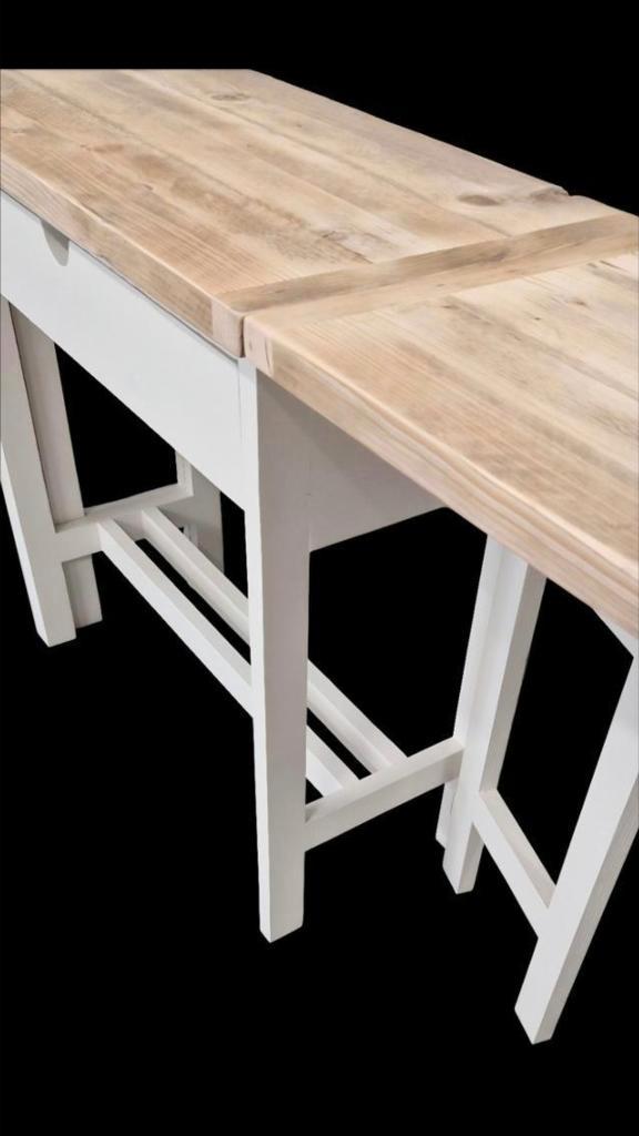 Sidetable / Bureau met lade. € 299,00., Huis en Inrichting, Tafels | Sidetables, Nieuw, Rechthoekig, Grenenhout, Overige houtsoorten