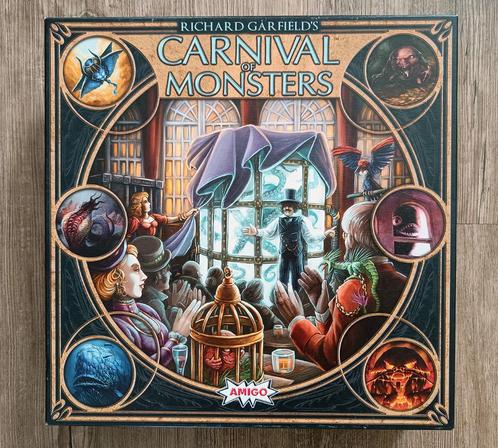 Carnival of Monsters, EN – met promokaart, Hobby en Vrije tijd, Gezelschapsspellen | Bordspellen, Zo goed als nieuw, Ophalen of Verzenden