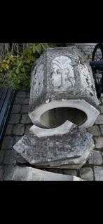 Natuurstenen sierput, Ophalen, Gebruikt, Waterornament