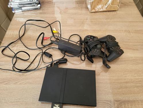 Console Sony Playstation 2 Slim Noir + 2 manettes + 7 jeux, Games en Spelcomputers, Spelcomputers | Sony PlayStation 2, Zo goed als nieuw