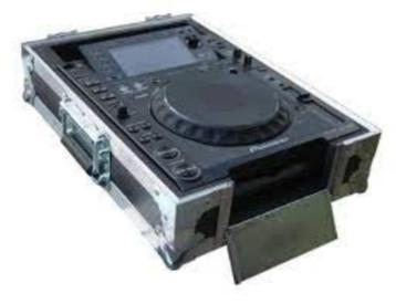 2x CDJ2000 NX2 + Flight Case, Enlèvement, Utilisé, Autres instruments, Flight case
