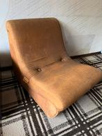 Vintage fauteuil om te renoveren, Huis en Inrichting, Fauteuils, Kunststof, Gebruikt, Ophalen of Verzenden, 50 tot 75 cm