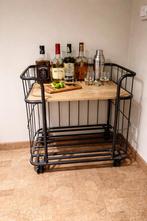 Joli chariot à boissons sur roulettes, Enlèvement, Utilisé