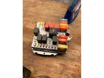 Boîte à fusibles d'un Alfa Romeo 159, Enlèvement ou Envoi, 3 mois de garantie, Utilisé, Alfa Romeo