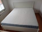 Lit double avec matelas, Maison & Meubles, Neuf, 210 cm, Enlèvement, 180 cm
