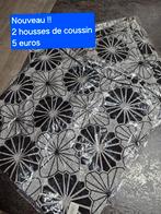 Lot de 2 housses de coussins ( nouveaux ), Maison & Meubles, Enlèvement ou Envoi, Neuf