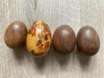 4 houten paaseieren, Diversen, Pasen, Ophalen of Verzenden, Zo goed als nieuw