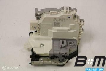 Portierslot LA (bestuurderskant) Audi A4 8W beschikbaar voor biedingen