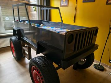 Bed Jeep beschikbaar voor biedingen
