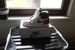 Jordan 1 High Heritage, Wit, Nieuw, Ophalen of Verzenden, Sneakers