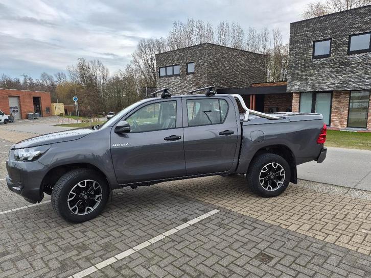 Toyota Hilux 2024, Auto's, Toyota, Particulier, Hilux, Diesel, Euro 6, SUV of Terreinwagen, 5 deurs, Handgeschakeld, Zilver of Grijs