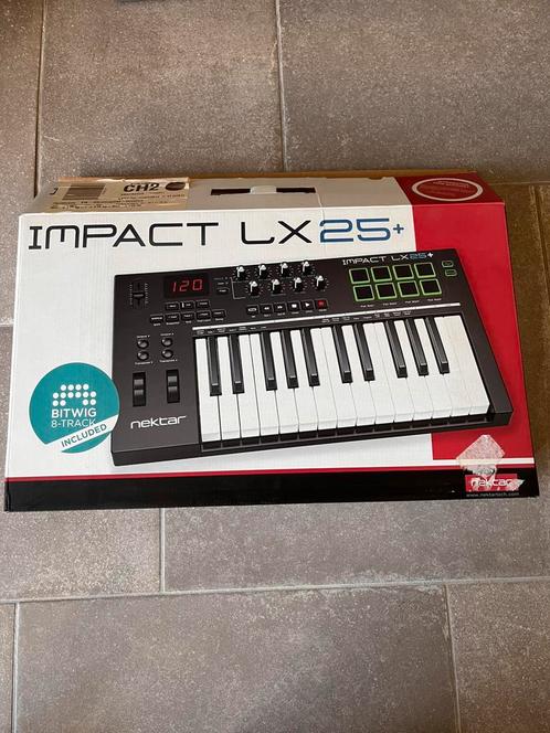 Nektar Impact LX25+, Muziek en Instrumenten, Midi-apparatuur, Zo goed als nieuw, Ophalen
