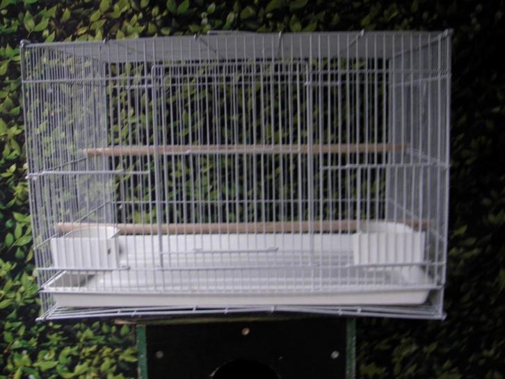 reste une cage d'élevage, Animaux & Accessoires, Oiseaux | Cages & Volières, Comme neuf, Cage d'élevage, Métal, Enlèvement