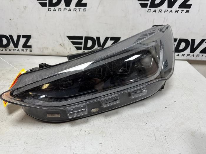 Koplamp links van een Ford Focus, Autos : Pièces & Accessoires, Éclairage, Ford, Utilisé, 3 mois de garantie, Enlèvement ou Envoi