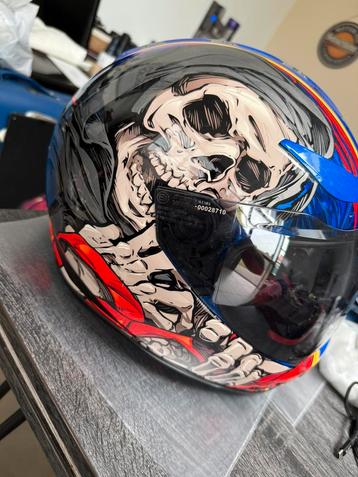 full face helm icon beschikbaar voor biedingen
