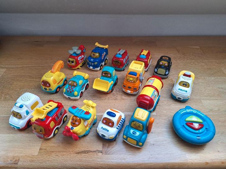 VTech Toet Toet kraan + brandweer + wegdelen + 15 autos, Kinderen en Baby's, Speelgoed | Vtech, Gebruikt, Ophalen