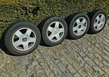 4 roues hiver 195/65-15 pour VW, entraxe 5x100 beschikbaar voor biedingen