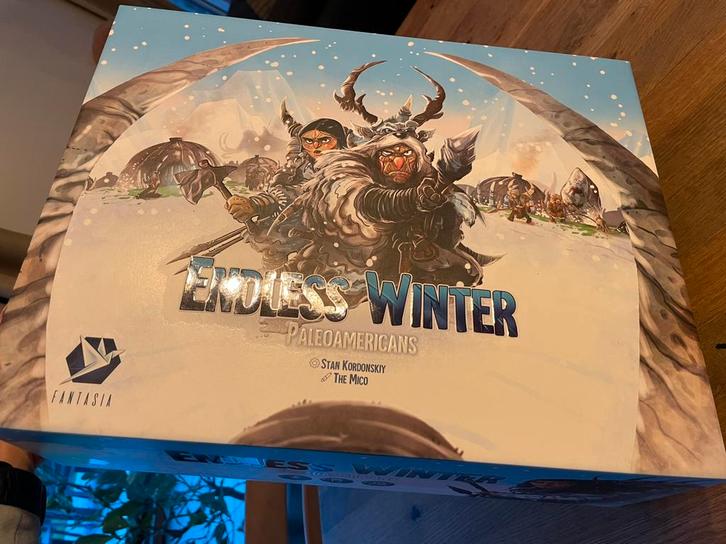 Endless winter big box, Hobby en Vrije tijd, Gezelschapsspellen | Bordspellen, Zo goed als nieuw, Ophalen