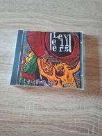 Levelling the land van The Levellers, CD & DVD, CD | Reggae & Ska, Utilisé, Enlèvement ou Envoi