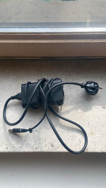 Chargeur dell 65w  beschikbaar voor biedingen
