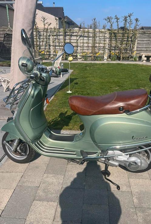 Vespa Piaggio LXV 125cc special edition PORTOFINO, Fietsen en Brommers, Scooters | Vespa, Zo goed als nieuw, Vespa LXV, Ophalen