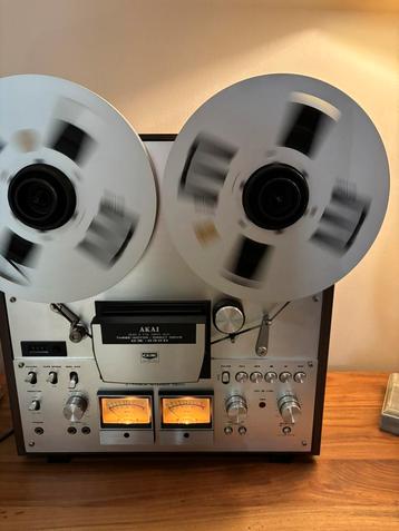 Akai a bande, Enlèvement ou Envoi, Pioneer