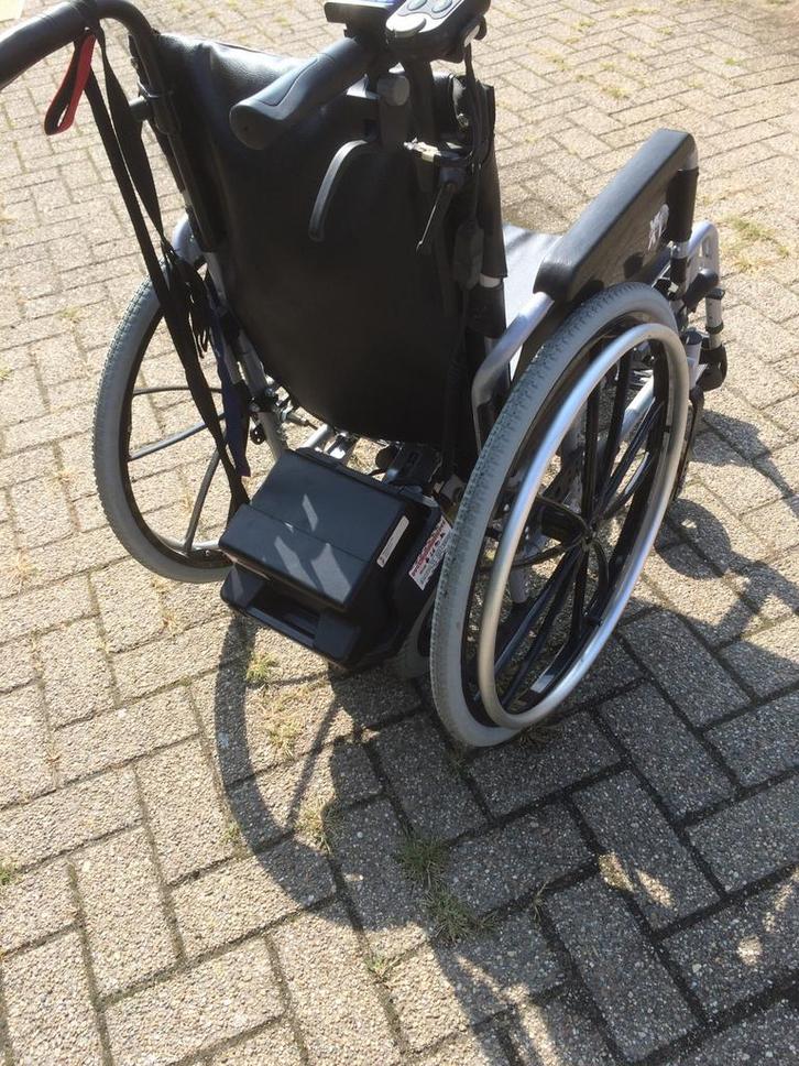 Hulpmotor voor onder manuele rolstoel, Diversen, Rolstoelen, Zo goed als nieuw, Ophalen