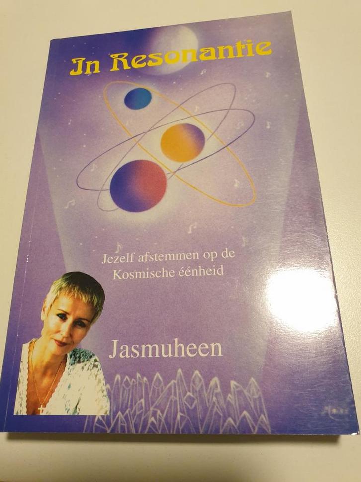 In Resonantie : Jezelf afstemmen op de kosmische eenheid, Livres, Ésotérisme & Spiritualité, Comme neuf, Manuel d'instruction