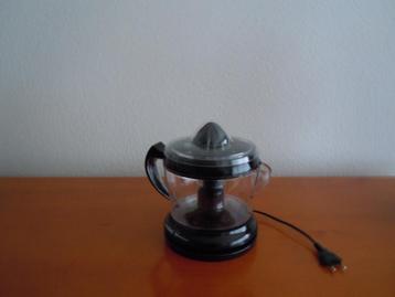 PRESSE FRUITS, Electroménager, Enlèvement, Neuf, Électrique, Presse-agrumes