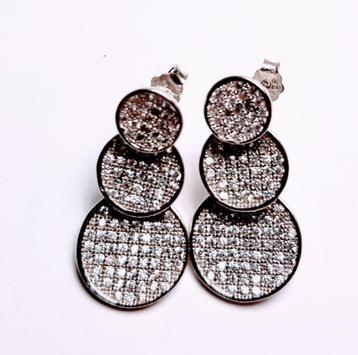 Belles B.O. neuves,  argent rhodié.  beschikbaar voor biedingen