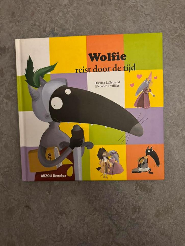 Wolfie, Boeken, Dieren en Huisdieren, Zo goed als nieuw, Ophalen of Verzenden