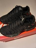 Nike Air Max Tuned 1 - triple noir - EU 42.5, Vêtements | Hommes, Chaussures, Enlèvement, Neuf, Nike