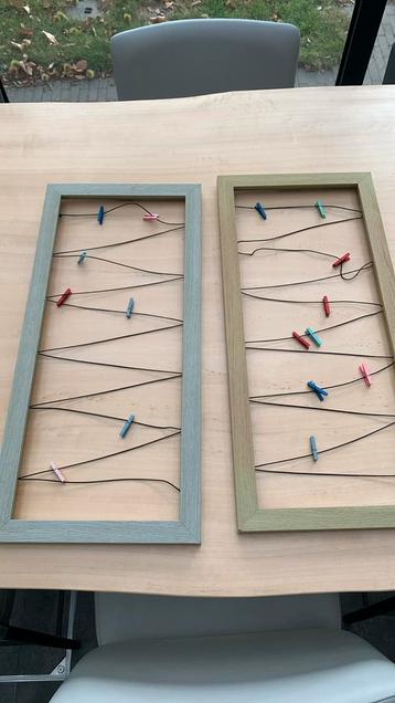 2 houten kaders om fotos in op te hangen beschikbaar voor biedingen
