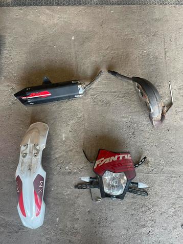 Fantic 50 cc standaard onderdelen  beschikbaar voor biedingen