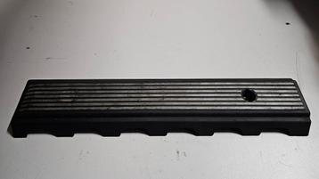 Afdekkap klepdeksel spruitstuk M50 BMW 3 / 5 serie E36 E34 1 beschikbaar voor biedingen